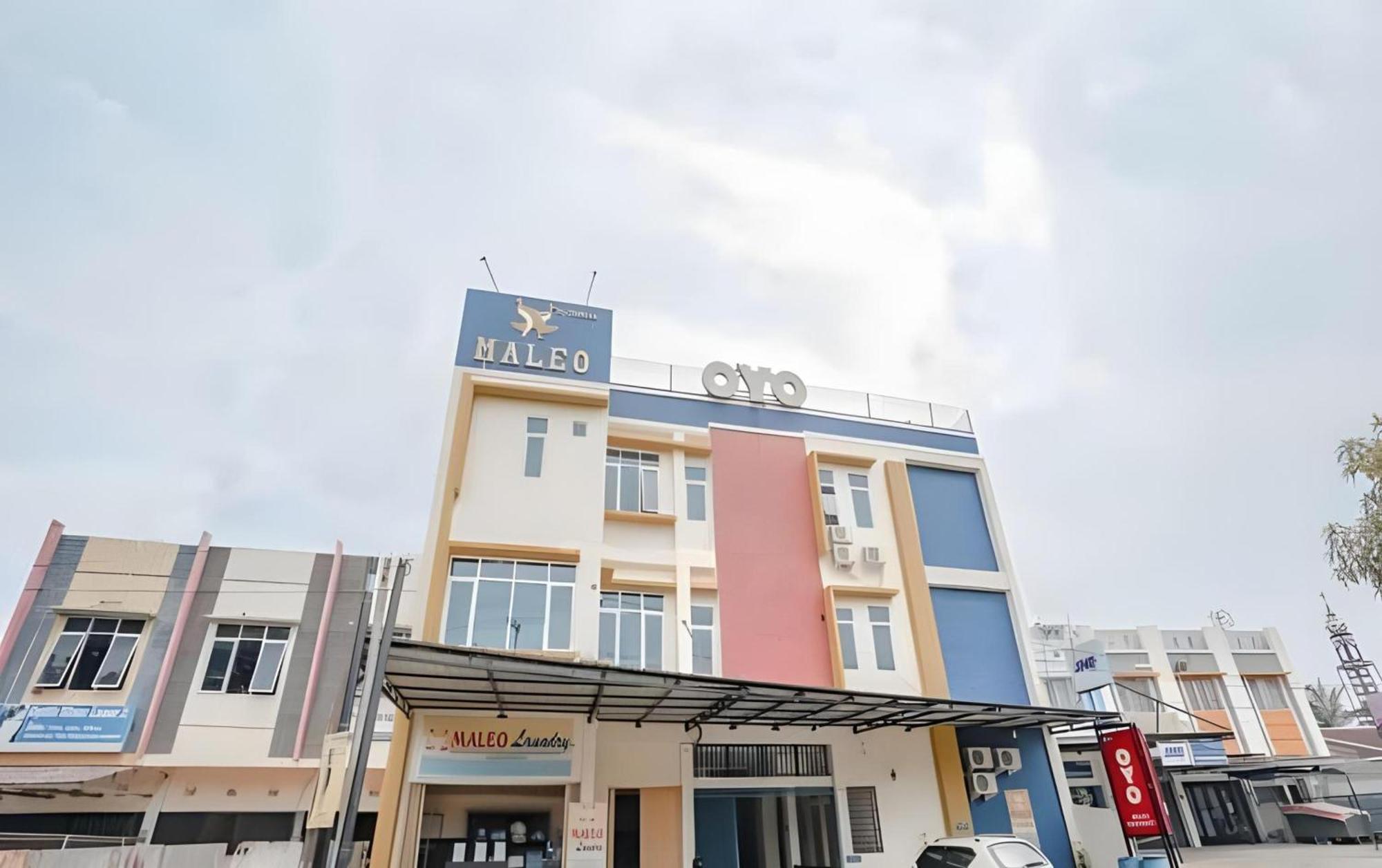 Hotel O Angkatan 45 Near Istana Gubernur Formerly Maleo Hotel Palembang Luaran gambar